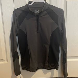 Cinch 1/4 zip long sleeve top